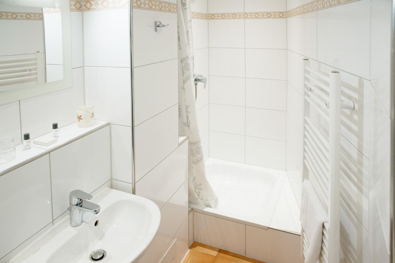 Barcelona Bed & Breakfast ดุสเซลดอร์ฟ ภายนอก รูปภาพ