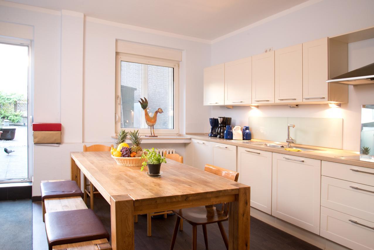 Barcelona Bed & Breakfast ดุสเซลดอร์ฟ ภายนอก รูปภาพ
